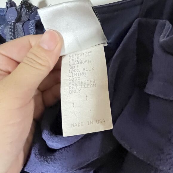 Tadashi Vintage Womens Tiered Ruffle Slip Evening Gown Black Size 14 100% Silk - Picture 4 of 9